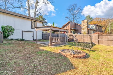 Tiny photo for 115 Lake Circle, Harriman, TN 37748 (MLS # 1322568)