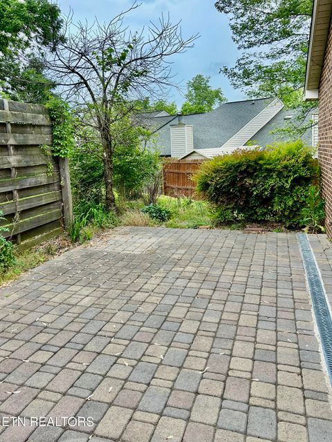 Tiny photo for 438 Amanda Circle, Knoxville, TN 37922 (MLS # 1338909)