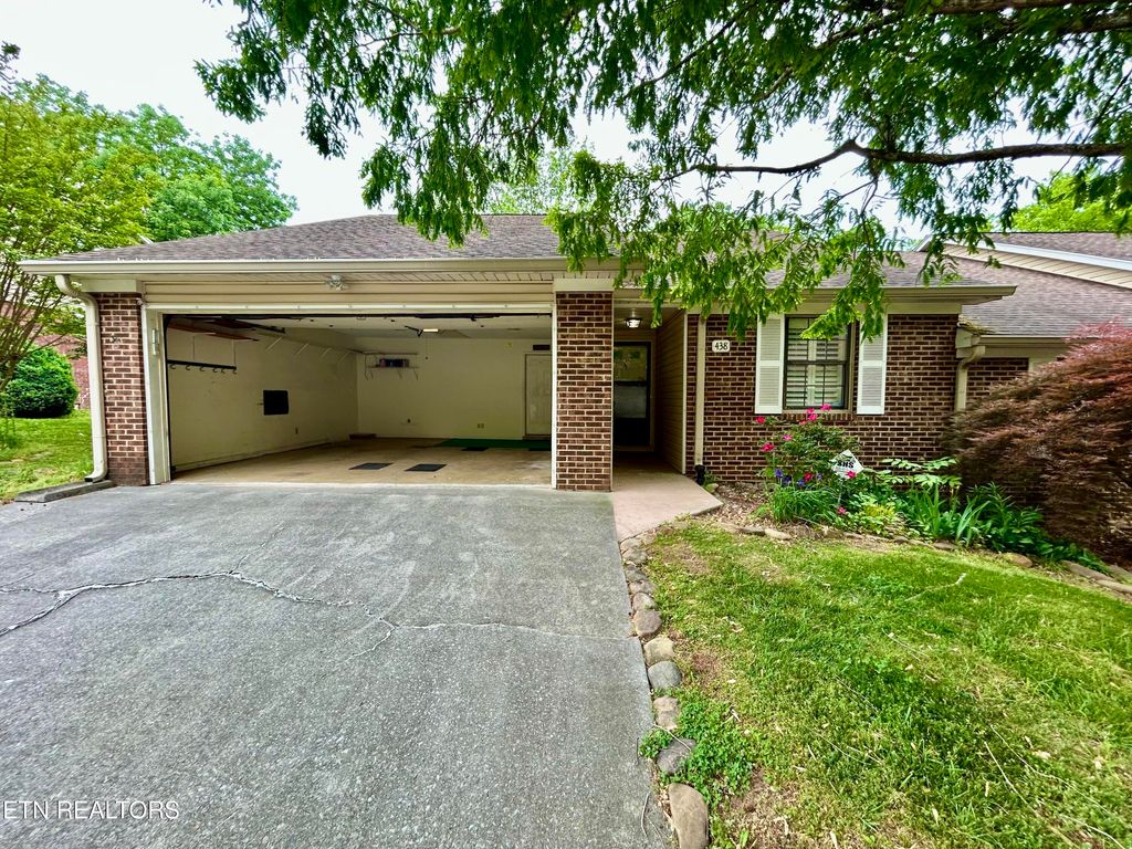 Photo of 438 Amanda Circle, Knoxville, TN 37922 (MLS # 1338909)