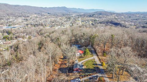 Tiny photo for 310 W Kentucky Ave, LaFollette, TN 37766 (MLS # 1326297)