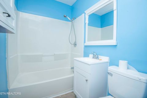 Tiny photo for 310 W Kentucky Ave, LaFollette, TN 37766 (MLS # 1326297)