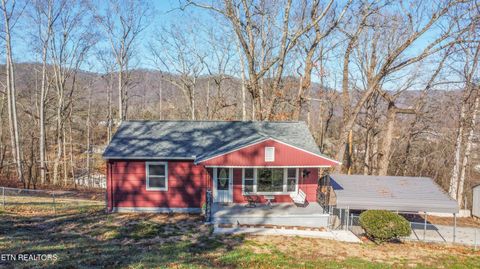 Tiny photo for 310 W Kentucky Ave, LaFollette, TN 37766 (MLS # 1326297)