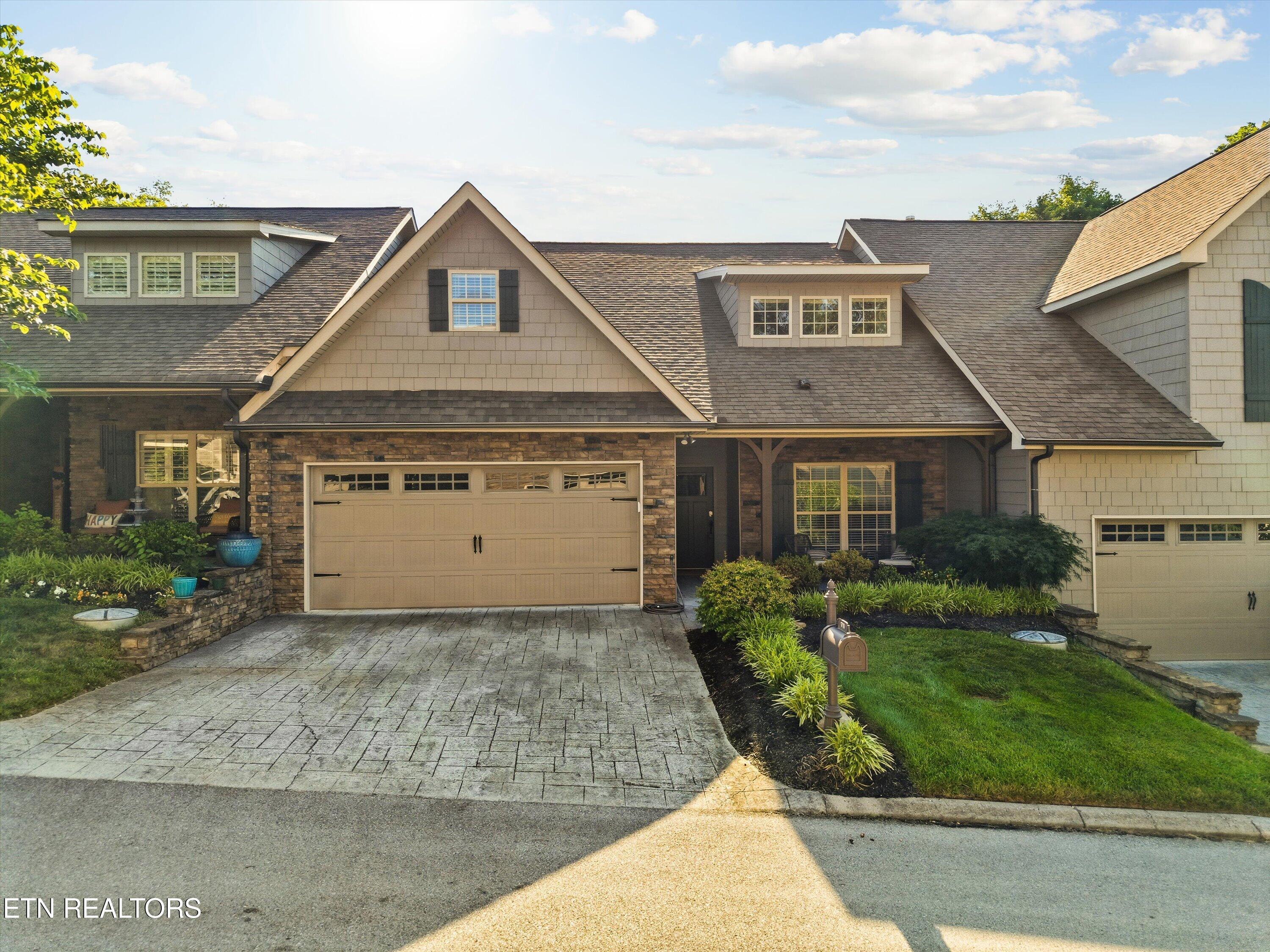 1710 Cottage Wood Way