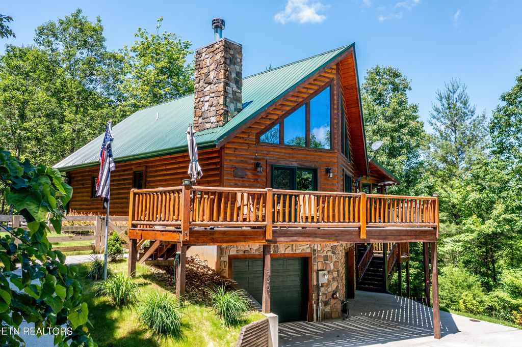 Photo of 830 Stonegate Way, Townsend, TN 37882 (MLS # 1263866)