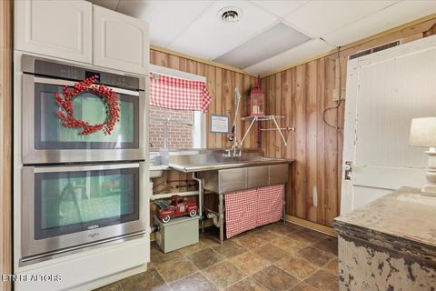 Tiny photo for 147 E Main St, Dandridge, TN 37725 (MLS # 1318213)
