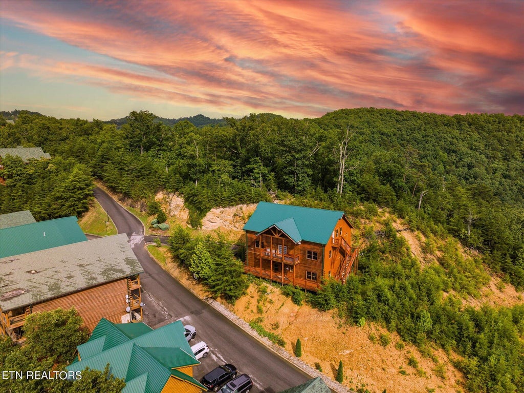 Photo of 953 Black Bear Cub Way, Sevierville, TN 37862 (MLS # 1260866)