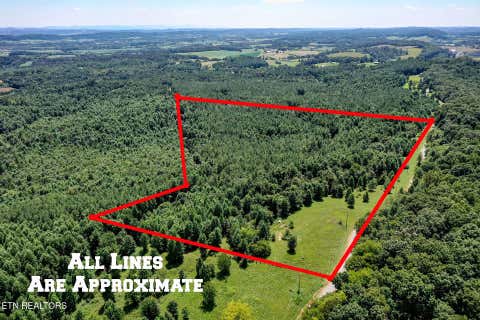 Photo of 9 Flatwoods Rd, Sweetwater, TN 37874 (MLS # 1352891)
