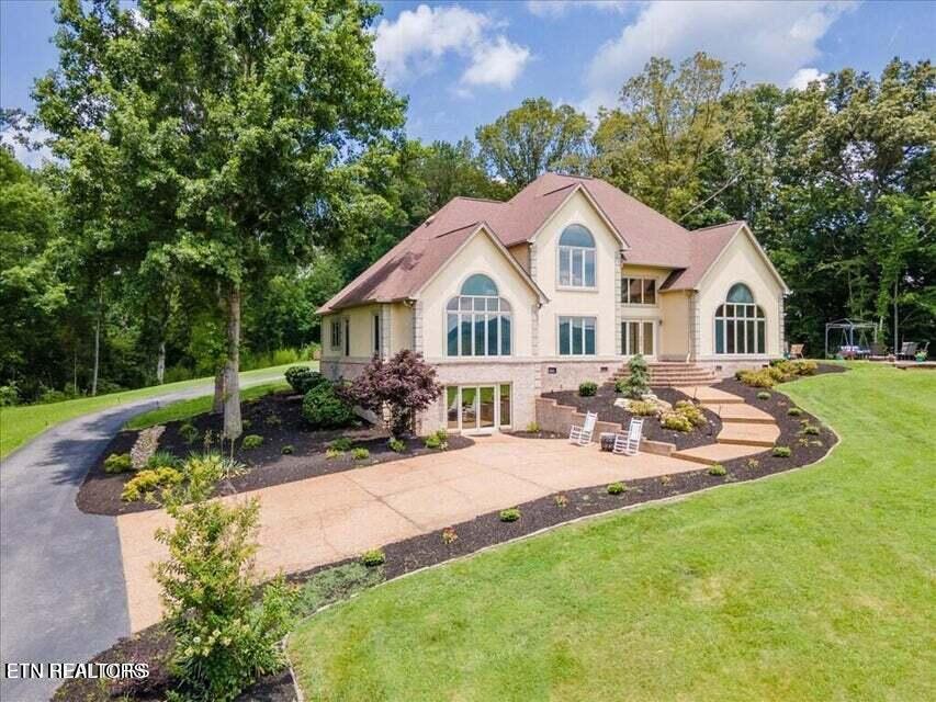 110 Porterfield Gap