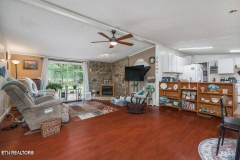 Tiny photo for 638 Crestview Loop, Crossville, TN 38571 (MLS # 1349945)