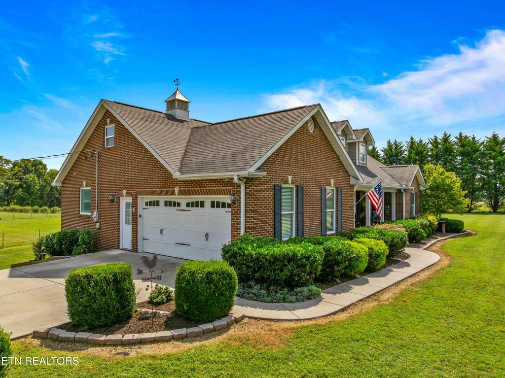 Photo of 942 Palace Rd, Jefferson City, TN 37760 (MLS # 1315665)