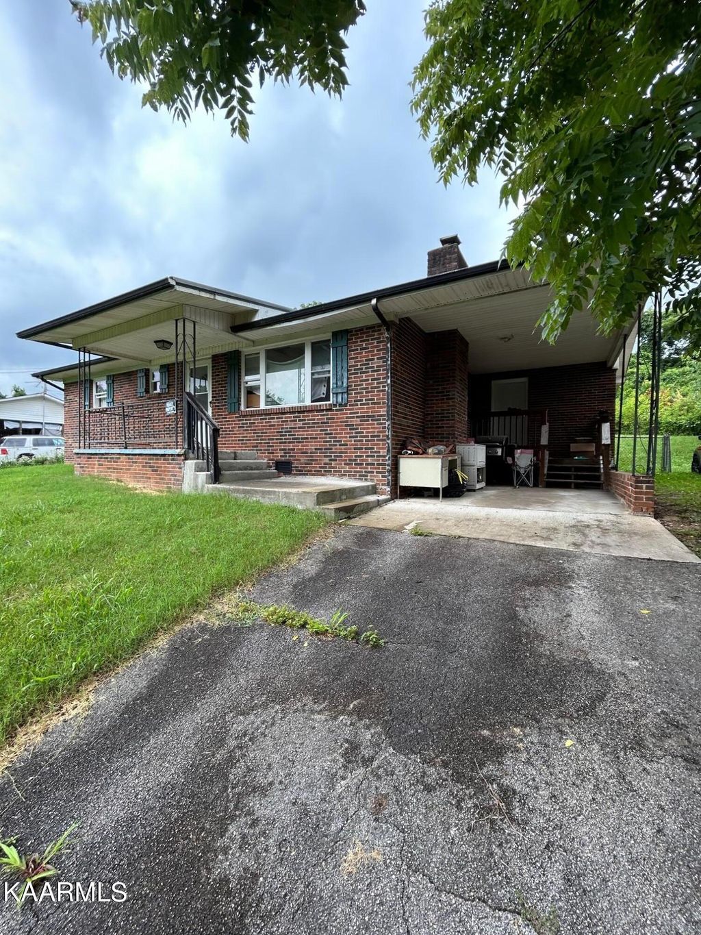 Photo of 336 Wilson Hurst St, Tazewell, TN 37879 (MLS # 1234569)