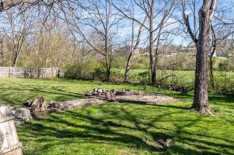 Tiny photo for 526 Old Middlesboro Hwy, LaFollette, TN 37766 (MLS # 1334824)