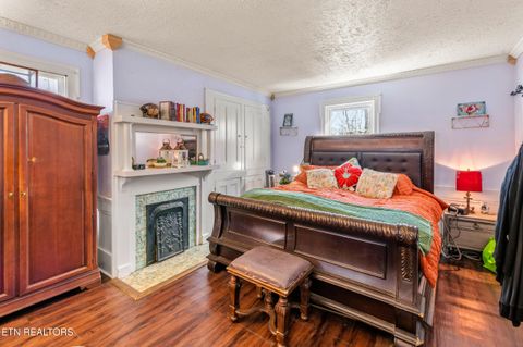 Tiny photo for 526 Old Middlesboro Hwy, LaFollette, TN 37766 (MLS # 1334824)