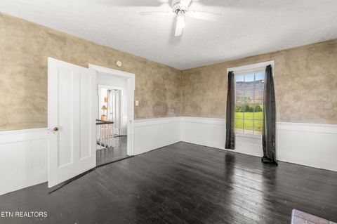 Tiny photo for 526 Old Middlesboro Hwy, LaFollette, TN 37766 (MLS # 1334824)