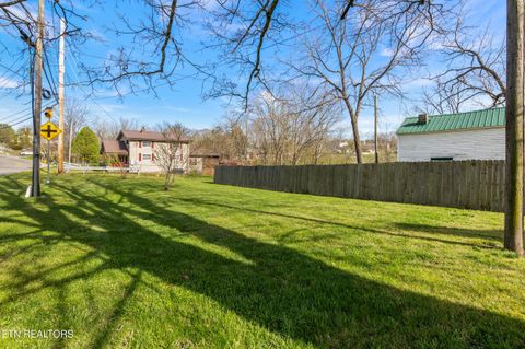 Tiny photo for 526 Old Middlesboro Hwy, LaFollette, TN 37766 (MLS # 1334824)