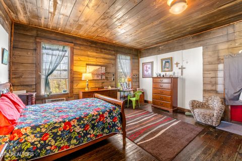 Tiny photo for 526 Old Middlesboro Hwy, LaFollette, TN 37766 (MLS # 1334824)