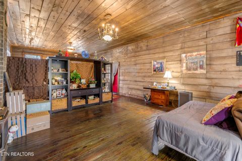 Tiny photo for 526 Old Middlesboro Hwy, LaFollette, TN 37766 (MLS # 1334824)