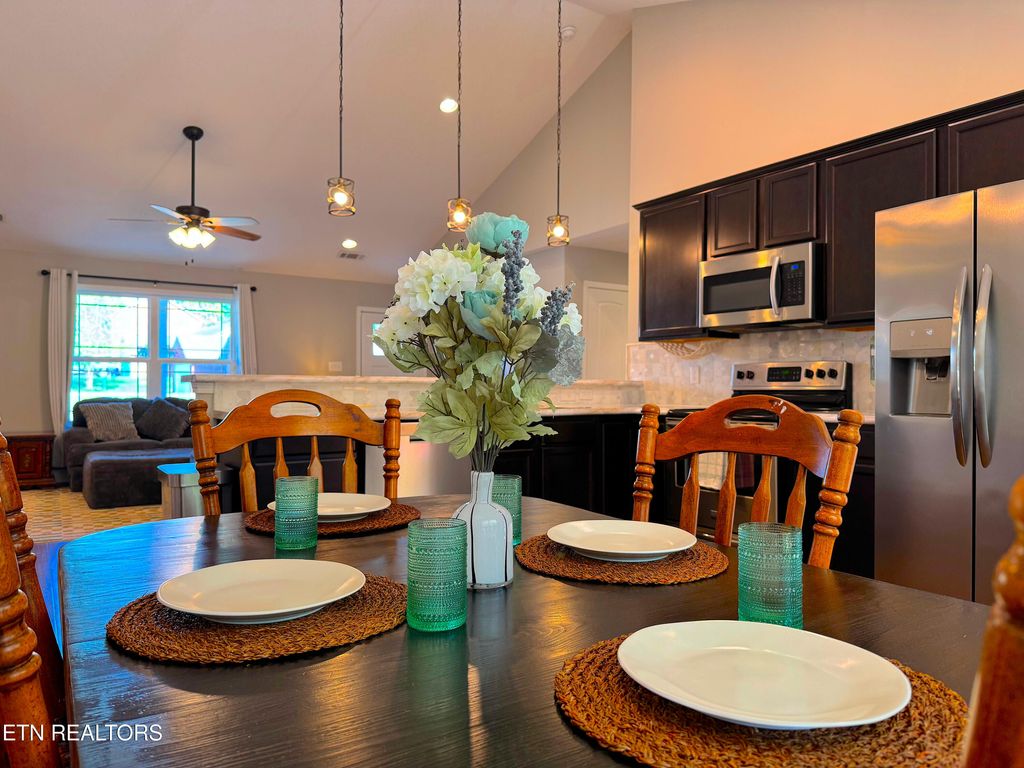 Photo of 4653 Bella Capri Lane, Knoxville, TN 37918 (MLS # 1337938)