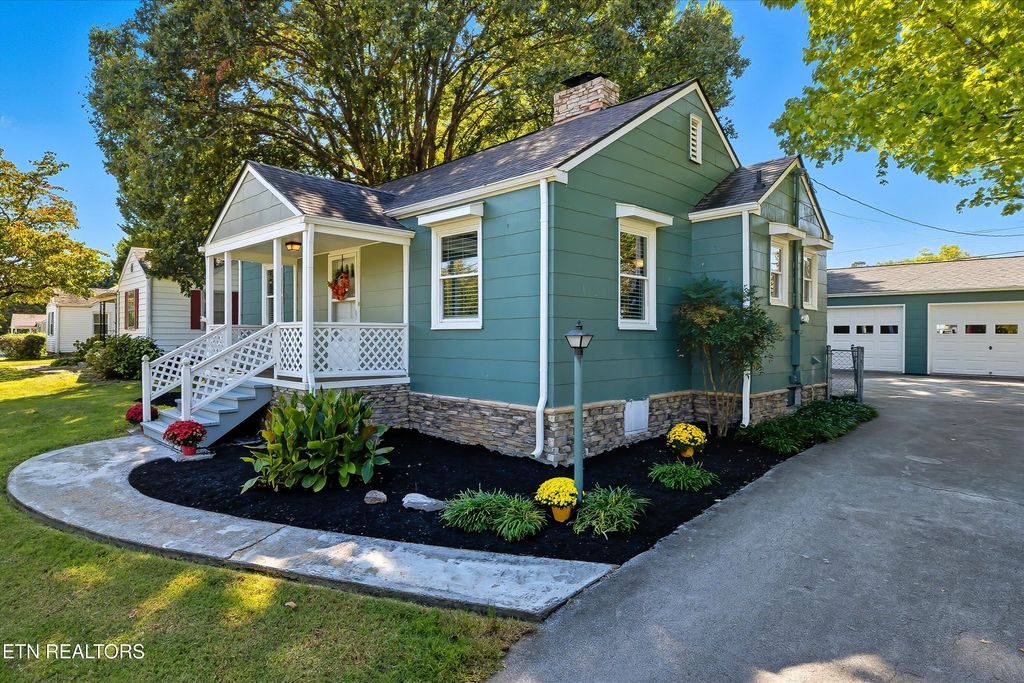 Photo of 1765 N Wright Rd, Alcoa, TN 37701 (MLS # 1317746)