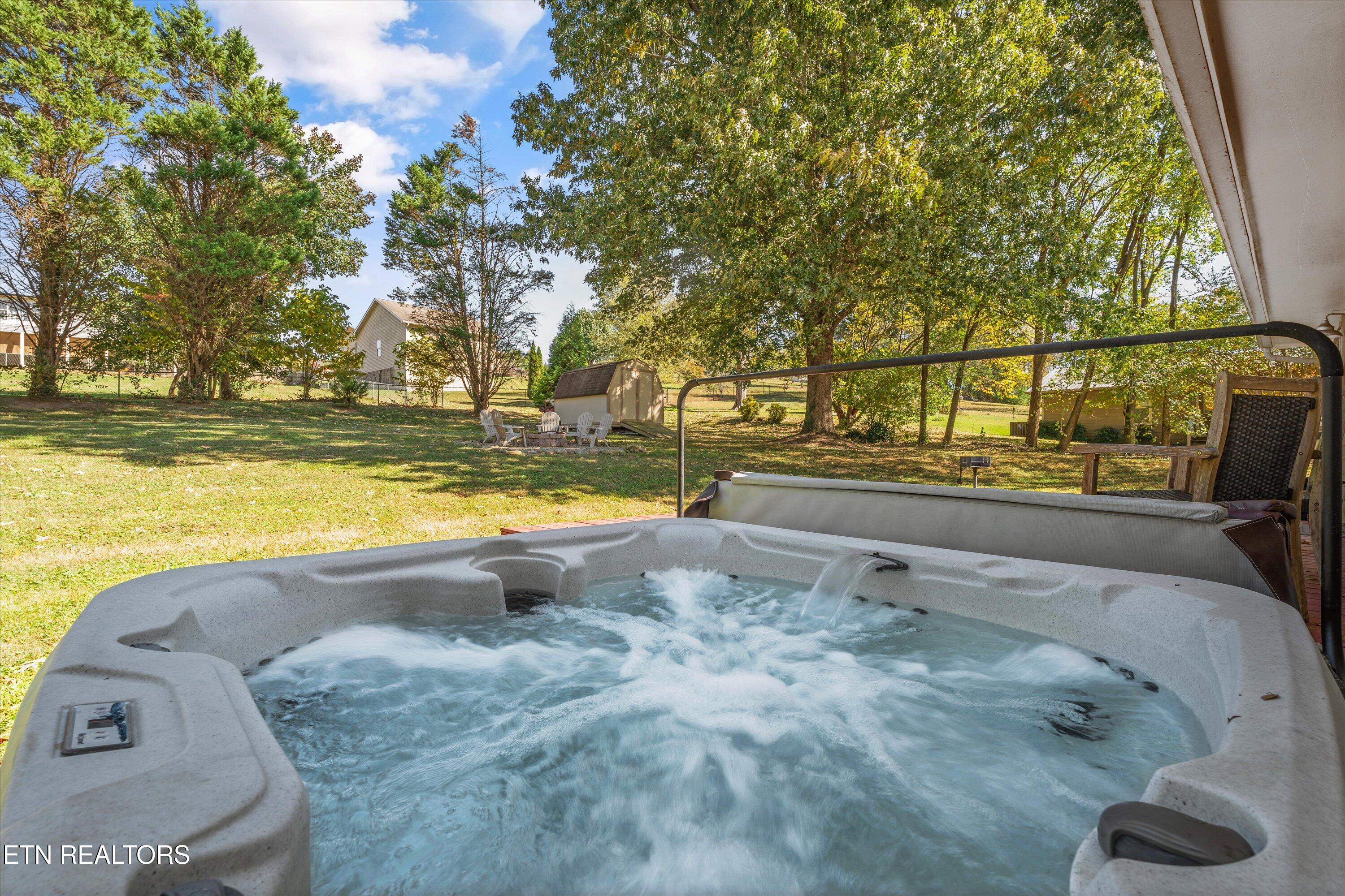 2218 Red Bank Circle