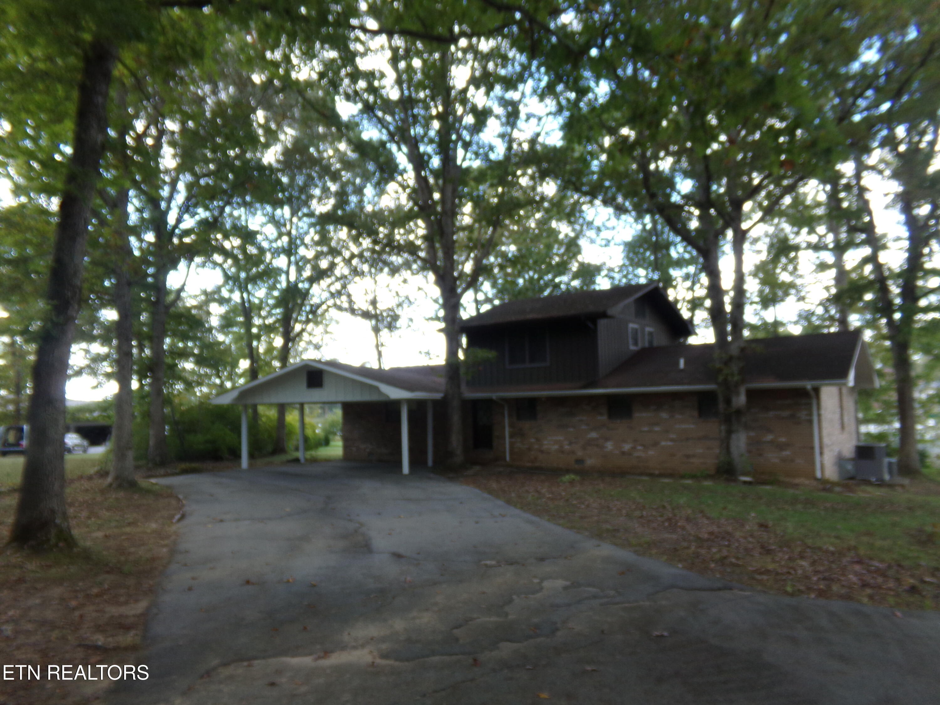 2024 Cravens Drive