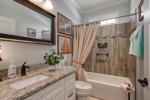 Tiny photo for 156 Elokwa Way, Loudon, TN 37774 (MLS # 1354043)