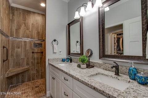 Tiny photo for 156 Elokwa Way, Loudon, TN 37774 (MLS # 1354043)