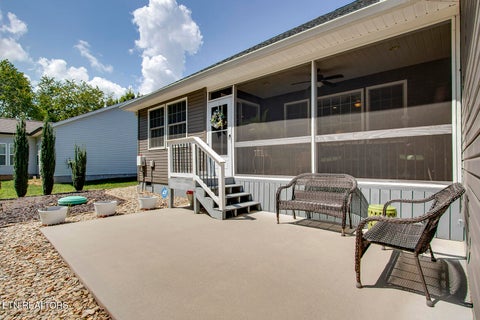 Tiny photo for 156 Elokwa Way, Loudon, TN 37774 (MLS # 1354043)