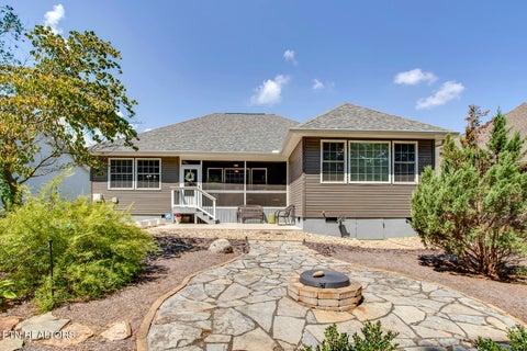 Tiny photo for 156 Elokwa Way, Loudon, TN 37774 (MLS # 1354043)