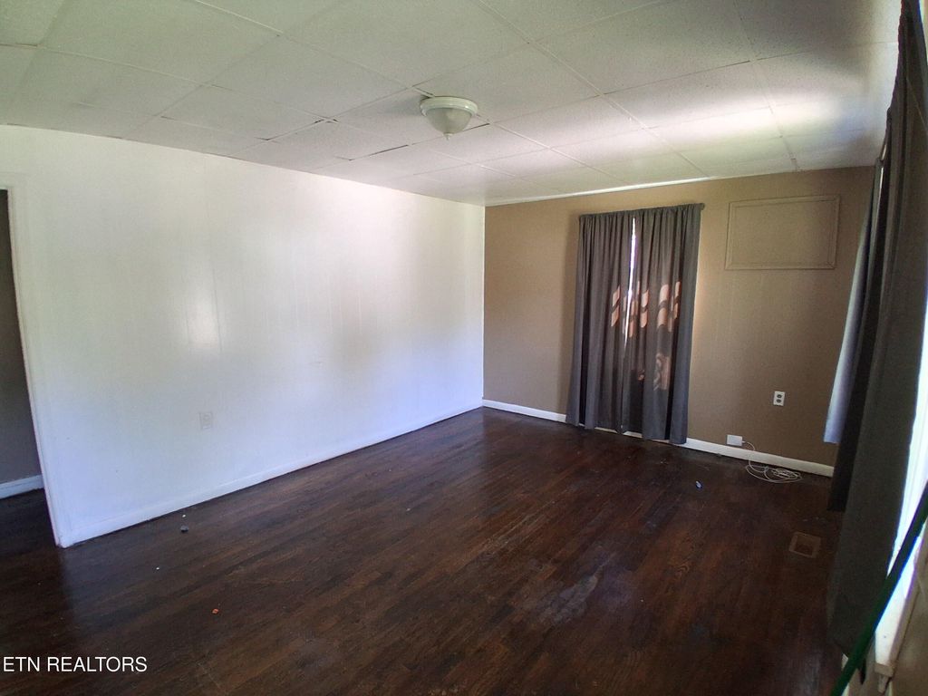 Photo of 4010 Ivy Ave, Knoxville, TN 37914 (MLS # 1336409)