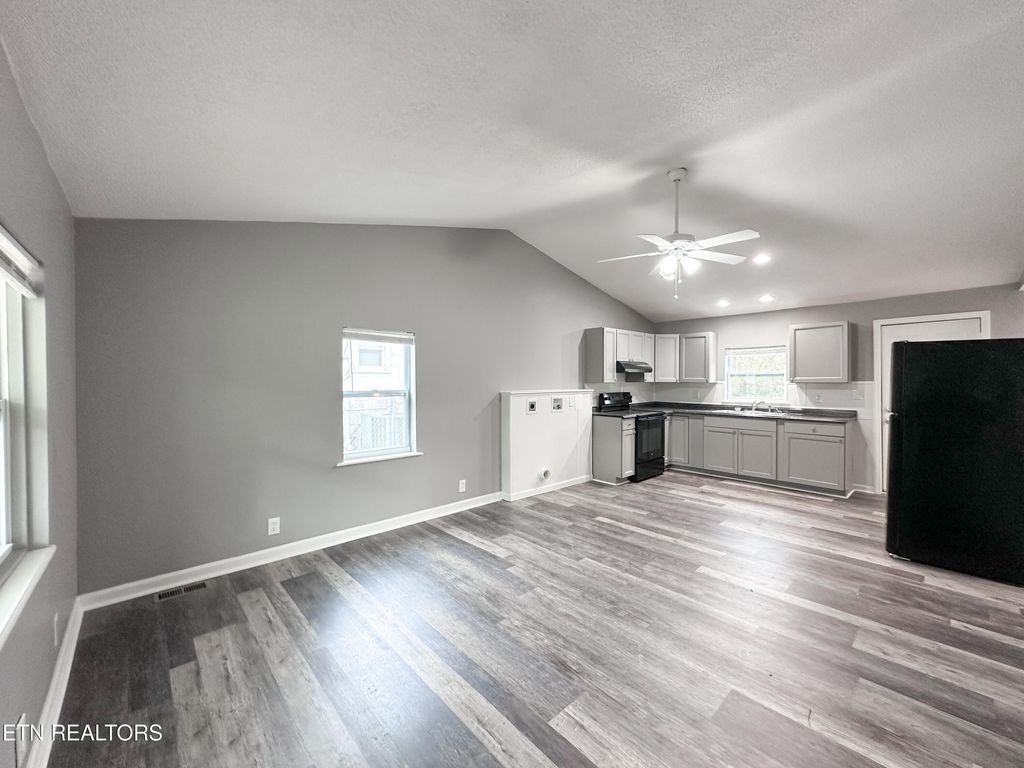 Photo of 3619 McDonald Drive, Knoxville, TN 37914 (MLS # 1331550)