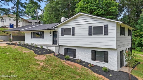 Tiny photo for 901 Midsouth Rd, Knoxville, TN 37919 (MLS # 1347213)