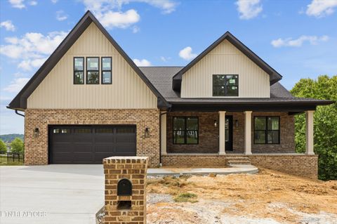 Photo of 105 Mistletoeberry Rd, Oak Ridge, TN 37830 (MLS # 1340438)