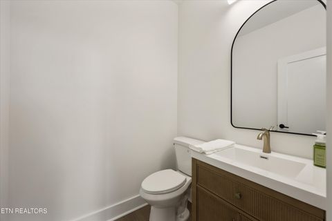 Tiny photo for 105 Mistletoeberry Rd, Oak Ridge, TN 37830 (MLS # 1340438)