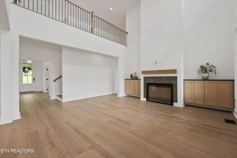 Tiny photo for 105 Mistletoeberry Rd, Oak Ridge, TN 37830 (MLS # 1340438)