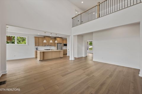 Tiny photo for 105 Mistletoeberry Rd, Oak Ridge, TN 37830 (MLS # 1340438)
