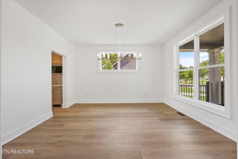 Tiny photo for 105 Mistletoeberry Rd, Oak Ridge, TN 37830 (MLS # 1340438)
