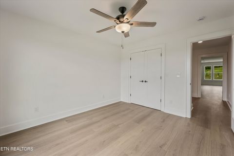 Tiny photo for 105 Mistletoeberry Rd, Oak Ridge, TN 37830 (MLS # 1340438)