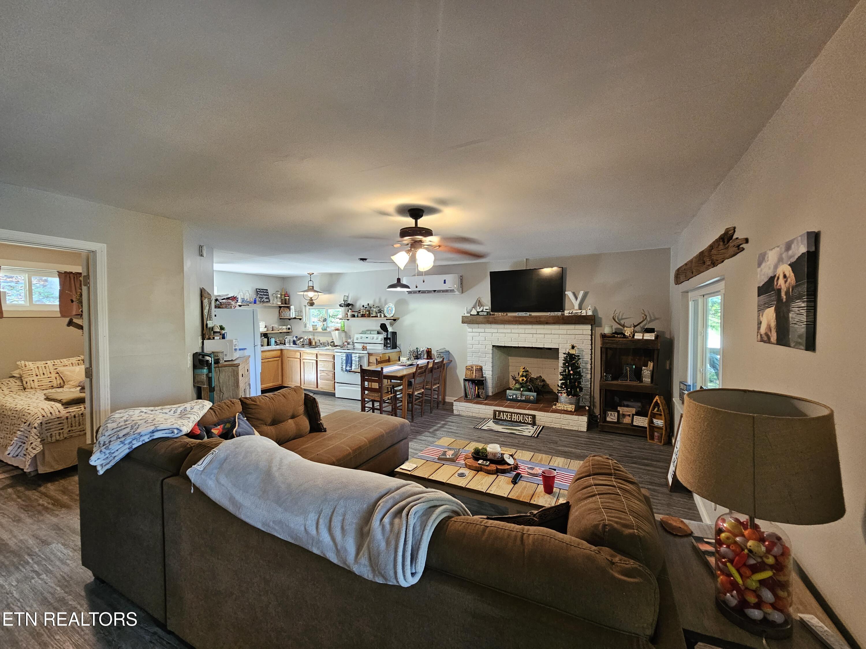 353 Beech Grove Loop