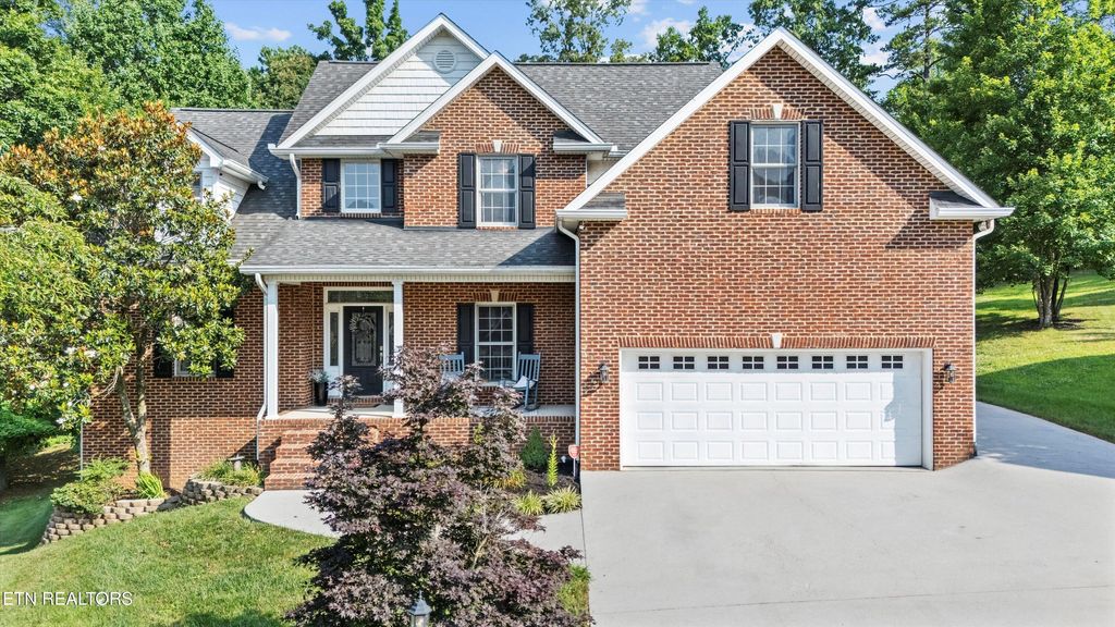 Photo of 901 Crown Ridge Lane, Powell, TN 37849 (MLS # 1306163)