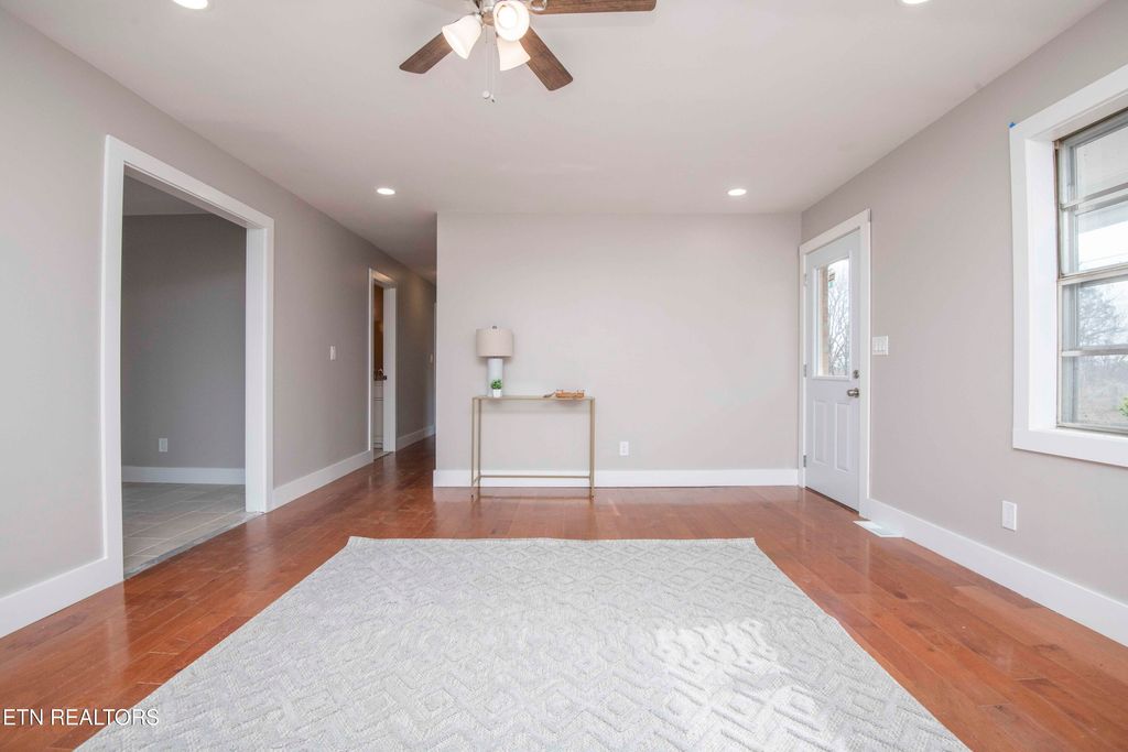 Photo of 1420 West Lane, Lenoir City, TN 37771 (MLS # 1325745)