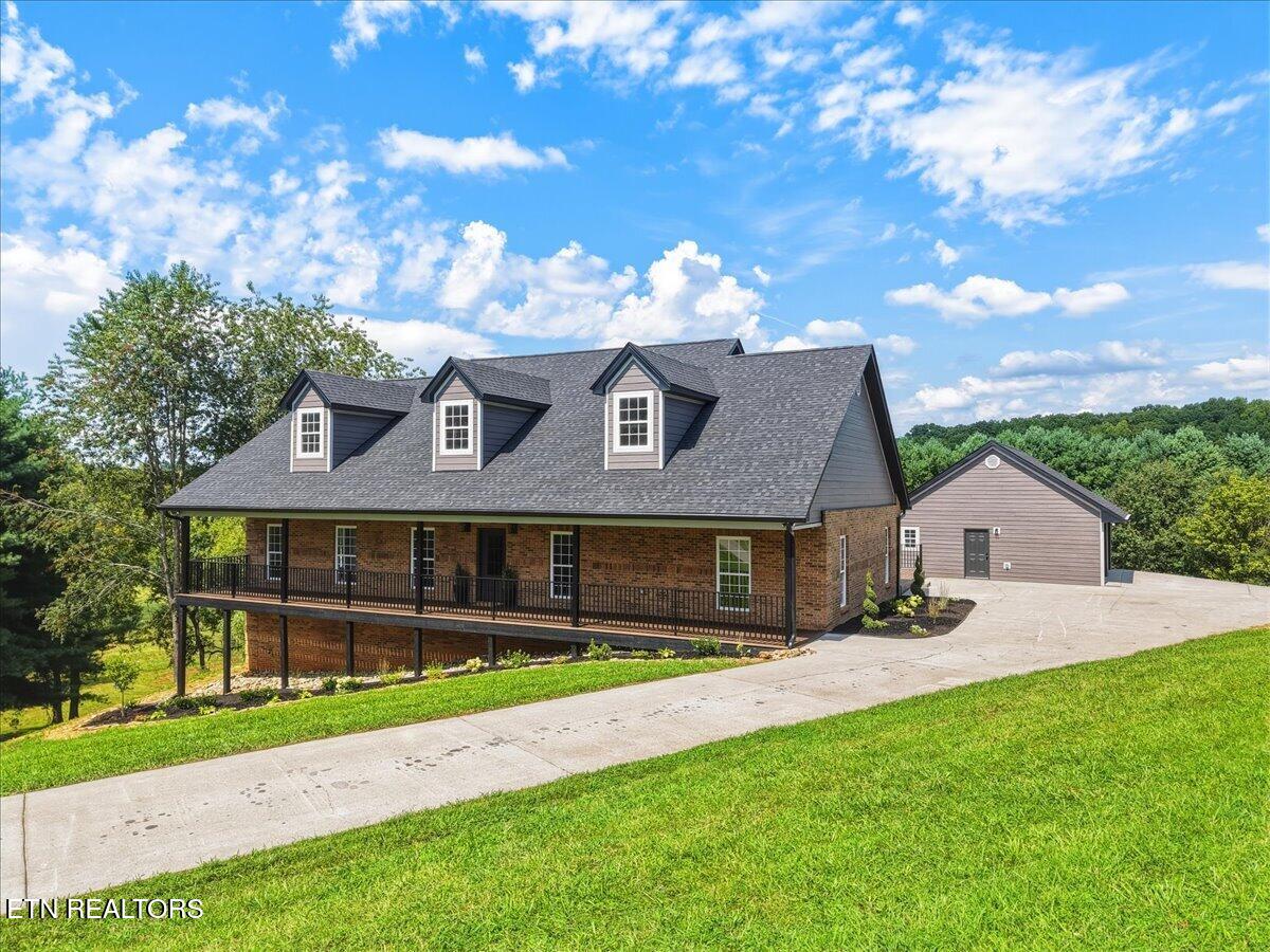 1016 Lillie Drive
