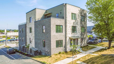 Tiny photo for 1911 Forest Ave #1, Knoxville, TN 37916 (MLS # 1355672)