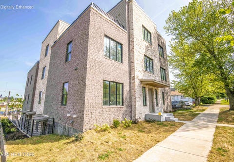 Photo of 1911 Forest Ave #1, Knoxville, TN 37916 (MLS # 1355672)