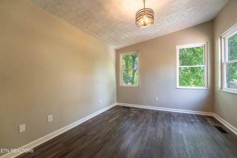 Tiny photo for 2506 Cedar Lane, Knoxville, TN 37918 (MLS # 1341670)