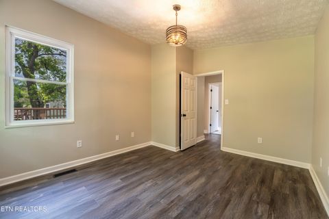 Tiny photo for 2506 Cedar Lane, Knoxville, TN 37918 (MLS # 1341670)