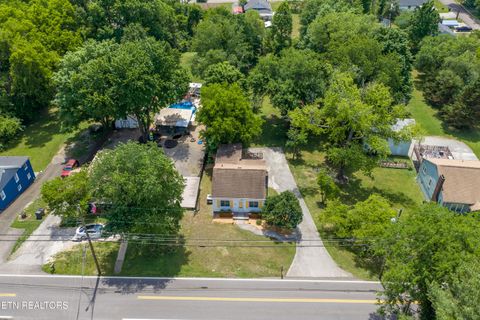 Tiny photo for 2506 Cedar Lane, Knoxville, TN 37918 (MLS # 1341670)