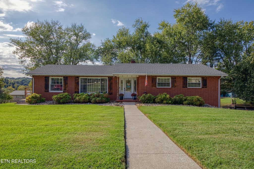 Photo of 417 Lupine Drive, Knoxville, TN 37924 (MLS # 1318443)