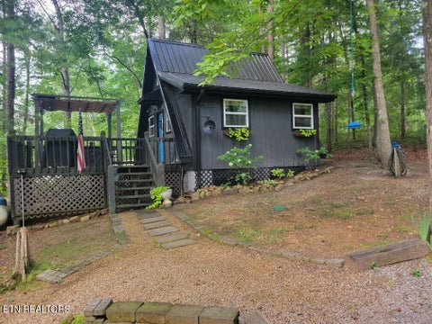 Photo of 5705 S Hilltop Drive, Tallassee, TN 37878 (MLS # 1349263)