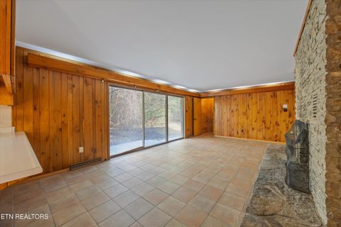 Tiny photo for 683 Webster Rd, Harriman, TN 37748 (MLS # 1333550)